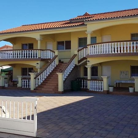 Apartments With A Parking Space Vir - 18407 Extérieur photo